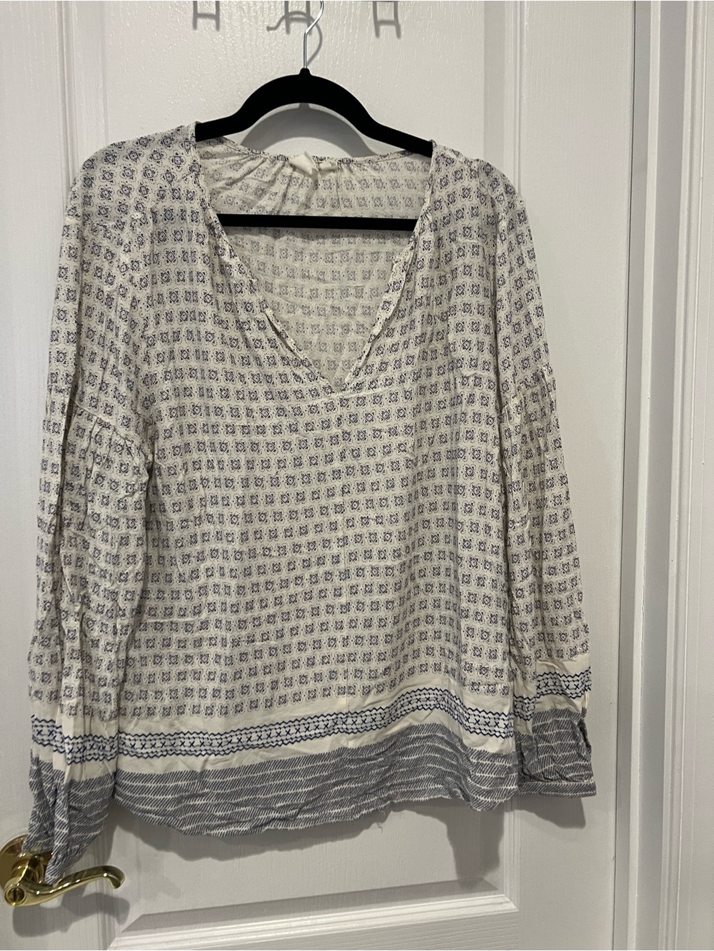GAP Cream Tunic with Blue Print Women’s